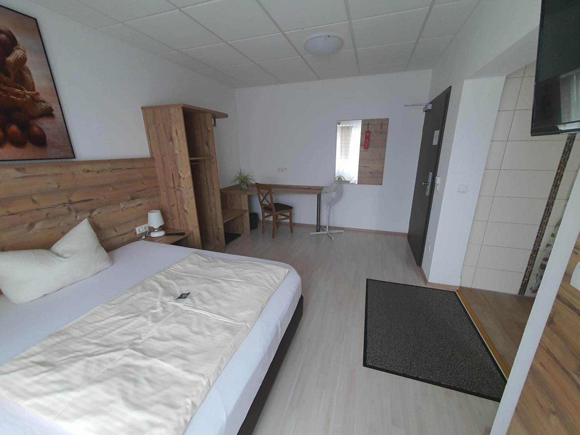 Fraenkischer Hof --- Hotel In Pegnitz --- Schlabecks Fraenkischer Hof ภายนอก รูปภาพ