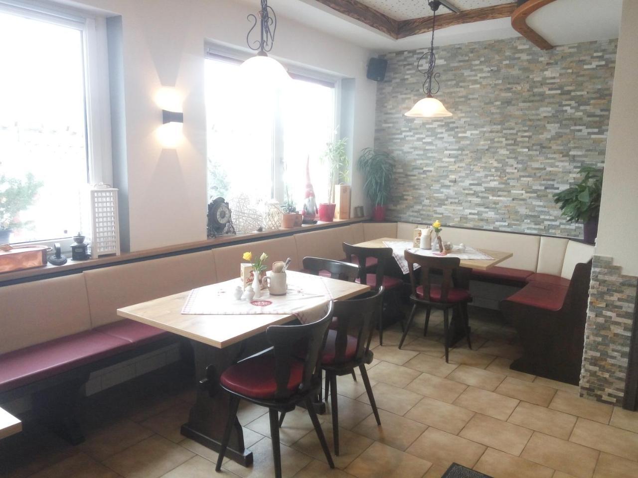Fraenkischer Hof --- Hotel In Pegnitz --- Schlabecks Fraenkischer Hof ภายนอก รูปภาพ